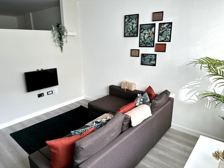 Studio Apartment In Milton Keynes Exterior foto